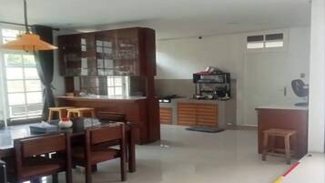 Villa, Mountain View | Dining