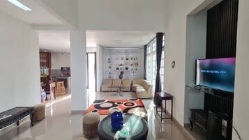 Villa, Mountain View | Living area