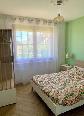 Iron/ironing board, WiFi, bed sheets - "Ty Vonne: Charming house with sea view (Lampaul-Plouarzel)