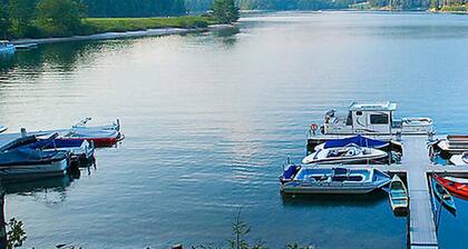BLOCK Club Lodges at Trillium 2br