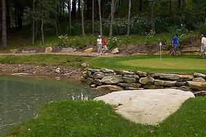 Golf - BLOCK Club Lodges at Trillium Presidential (Cashiers)