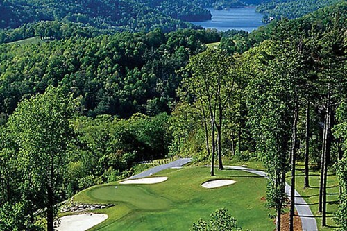 BLOCK Club Lodges at Trillium Presidential