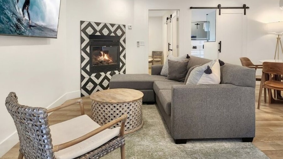 Beach House Inn