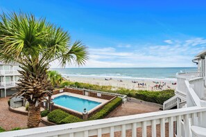 Pool - Beachfront 3BR/2BA condo in Surfside Beach that sleeps 7.  Direct Beach access (Surfside Beach)