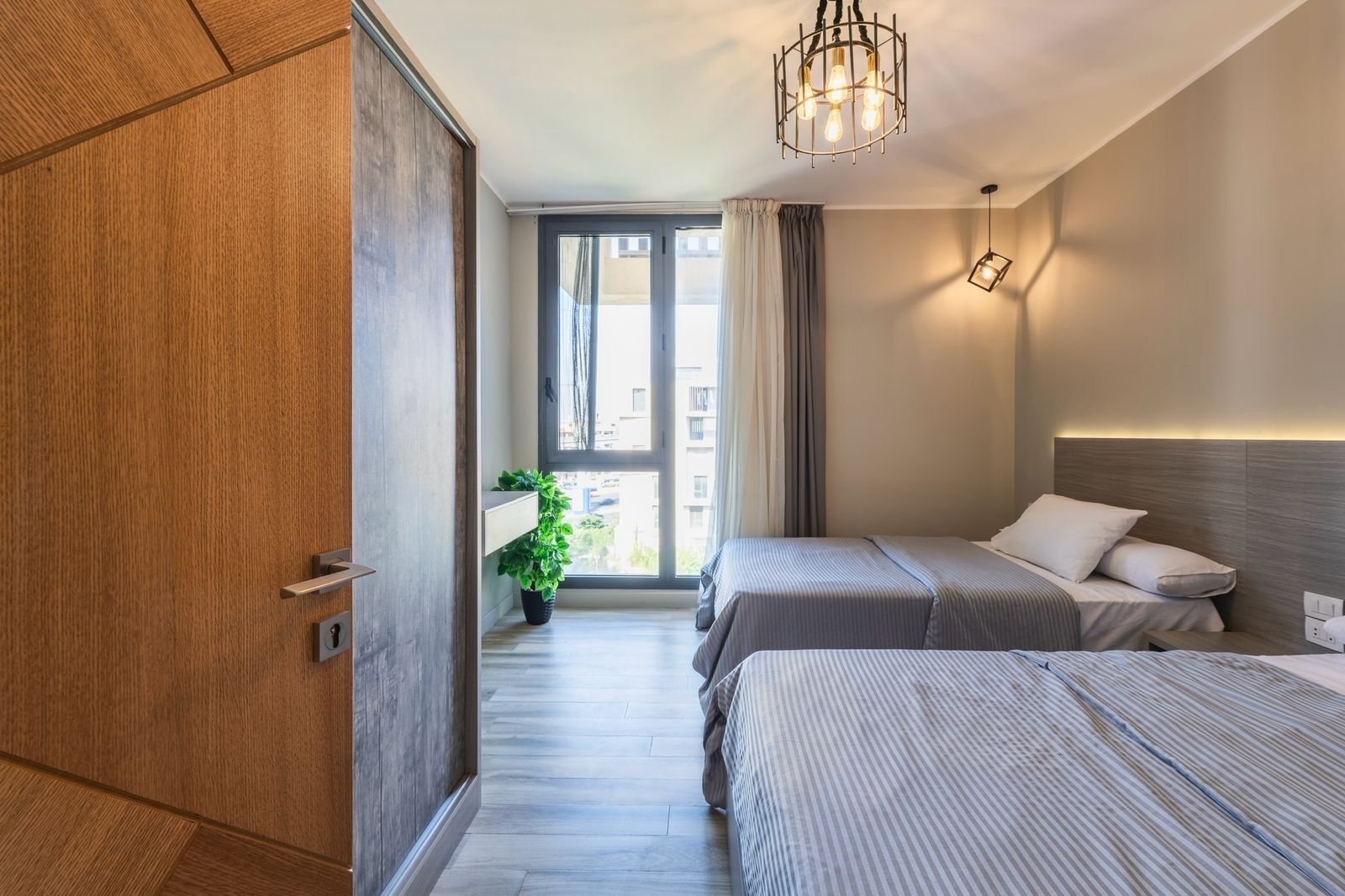 3 Schlafzimmer, Bügeleisen/Bügelbrett, WLAN, Bettwäsche
