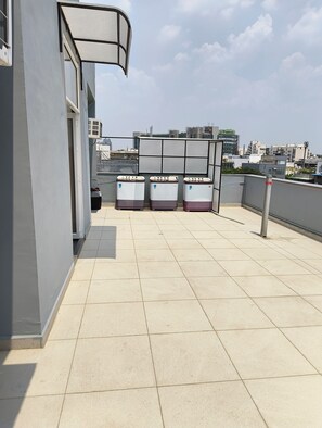 Terrace/patio - SkyNest stays- A private terrace garden | Near cyber hub  & galleria market |  (Gurugram)