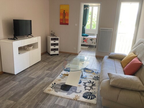 Charming 60-m2 apartment in the heart of the village of Bousquet d'Orb, 34260