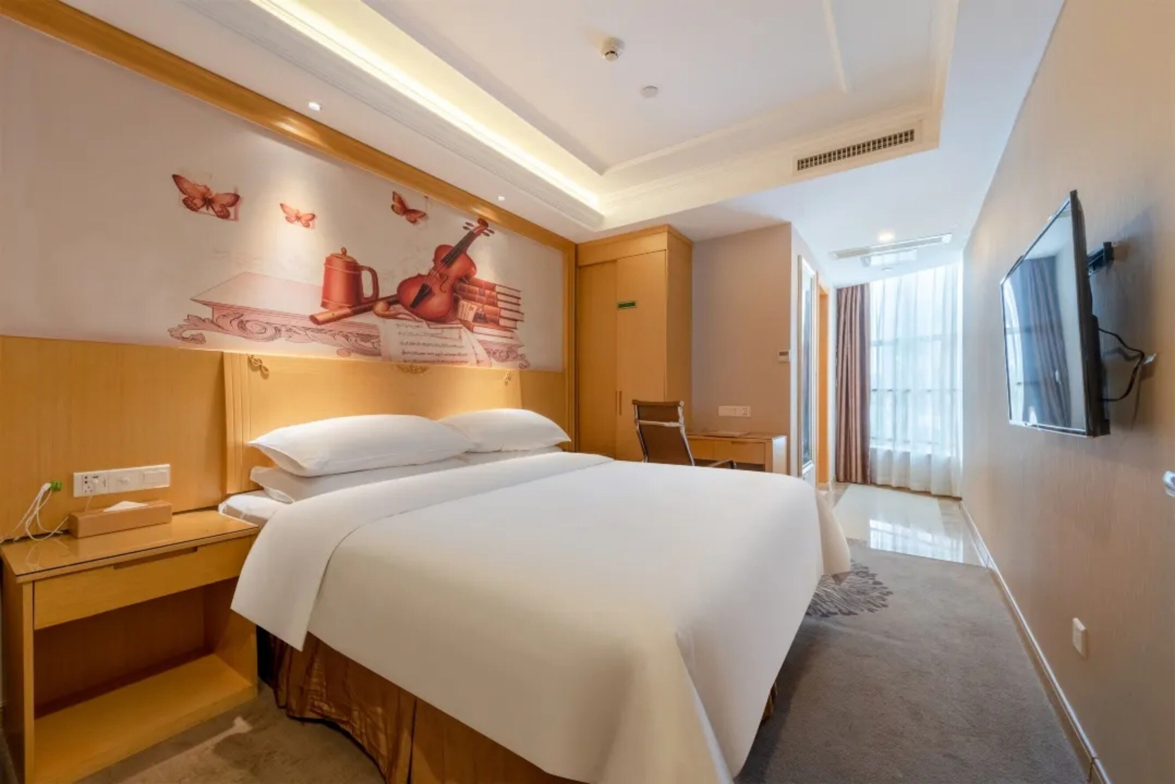 Superior Double Room, City View | Free WiFi