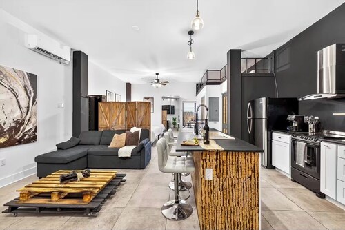 Urban Luxe Loft in Tampa Heights