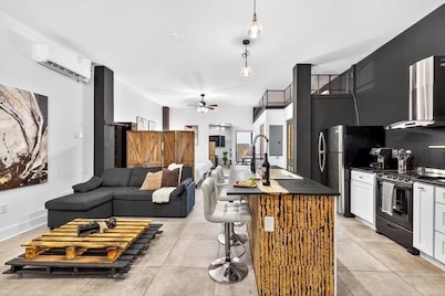 Urban Luxe Loft in Tampa Heights