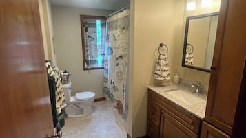 Jetted tub, hair dryer, towels, soap