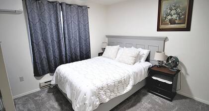 Wonderful 2-bedroom apartment in fantastic Twin Falls with Wifi, AC.