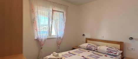 2 bedrooms, WiFi