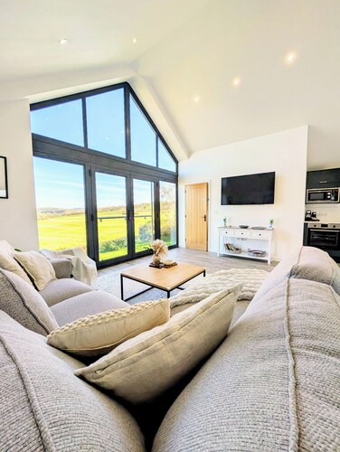 Devon Countryside Retreat Near Exeter