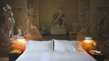 Suite Deluxe | Caja fuerte, tabla de planchar con plancha, wifi gratis