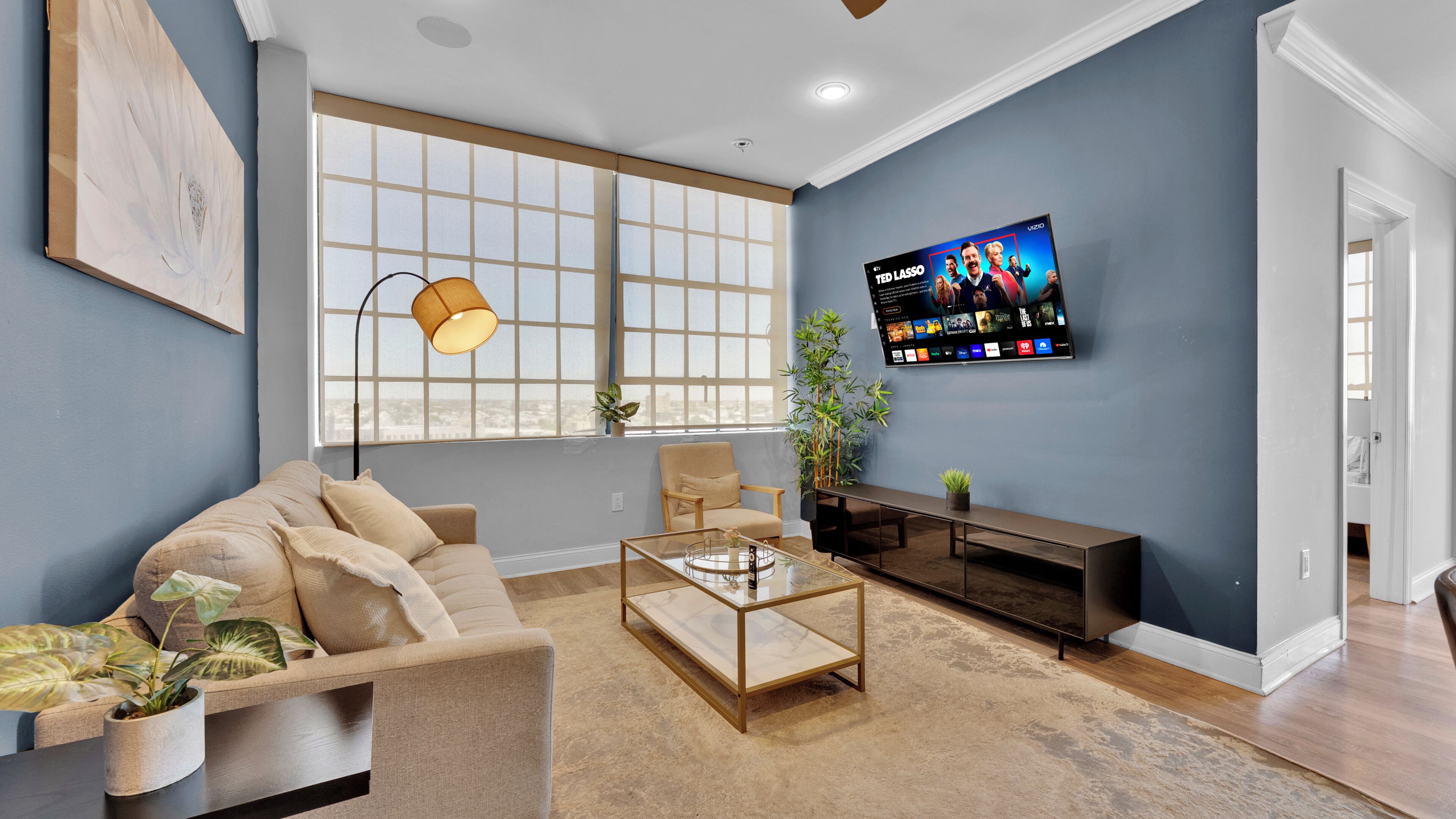 Apartment, 2 Bedrooms | Living area