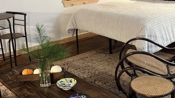 1 habitación, wifi y ropa de cama