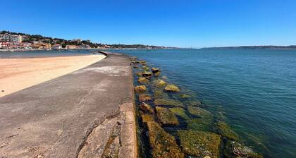 Arcos House by the Sea, 1 bedroom Apt Sleeps 4