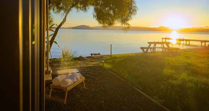 Stillwater Resort - Lakefront Estate, Sleeps 16