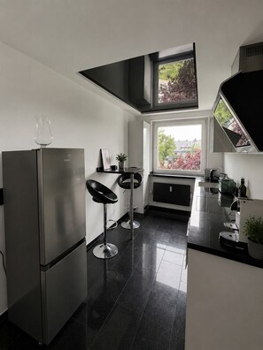 Private kitchen - Vrbo Property (Langenhagen)