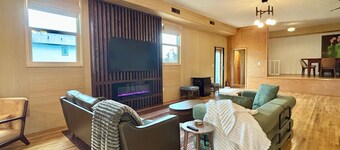 Historic Hall Retreat | 3BR Mountain Getaway