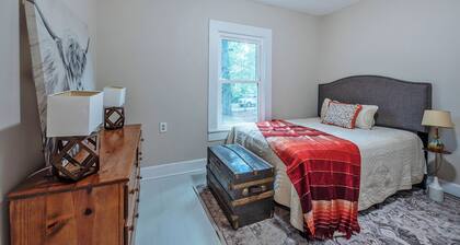 Home away from home, very near Lake Martin