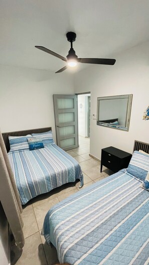 Room - Yarianna's Beach House (Aguadilla)