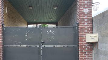 Apartment | Exterior