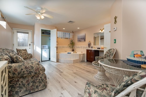 Charming 4-bedroom house in Fruit and Wine country  Palisade! Retired BnB