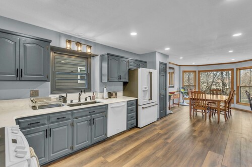 Best Value KC! 6 Bedroom with 4 Ensuites - sleeps 20