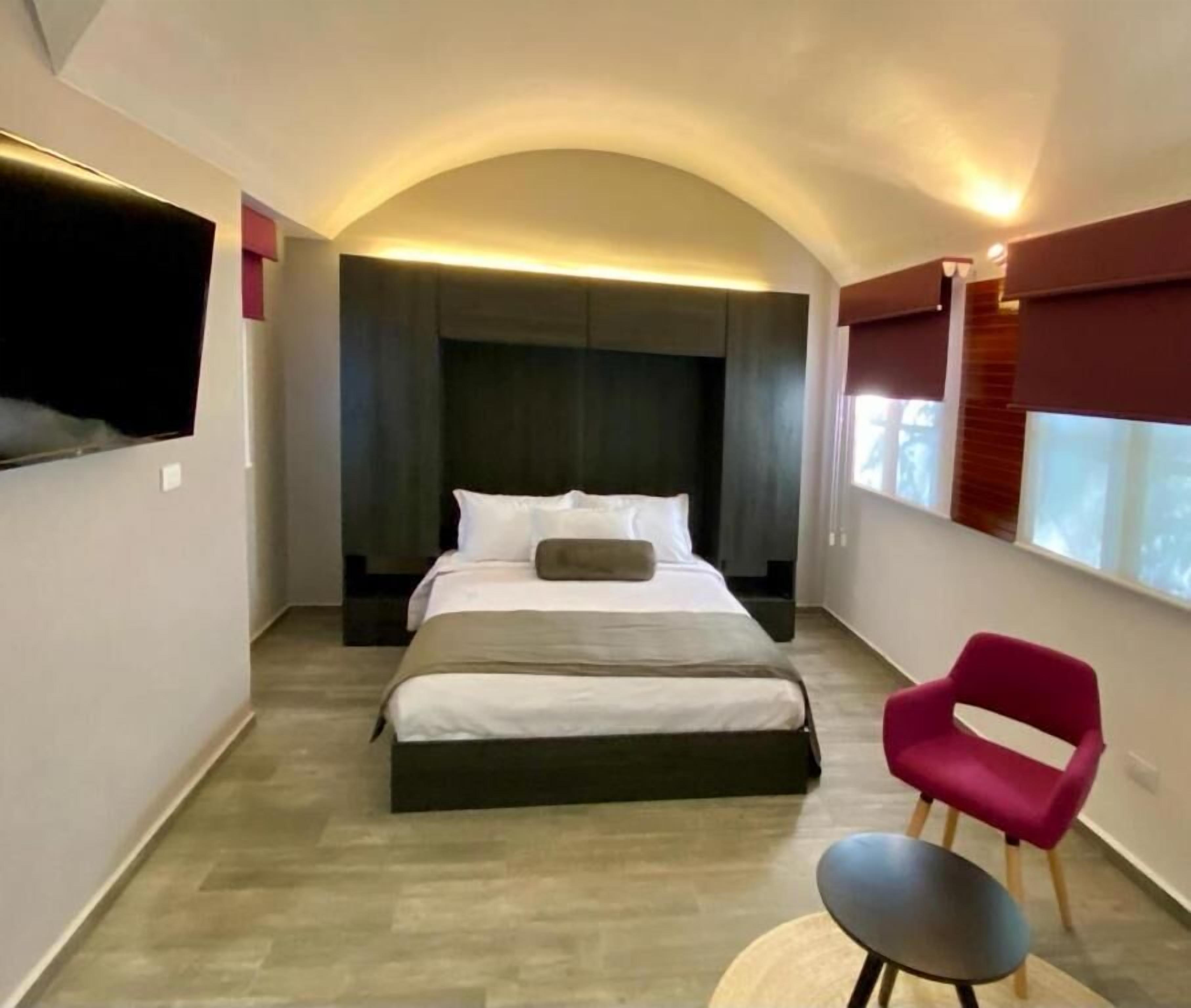 Estúdio conforto, vista para o pátio | Cofres nos quartos, ferros/tábuas de passar roupa, Wi-Fi de cortesia