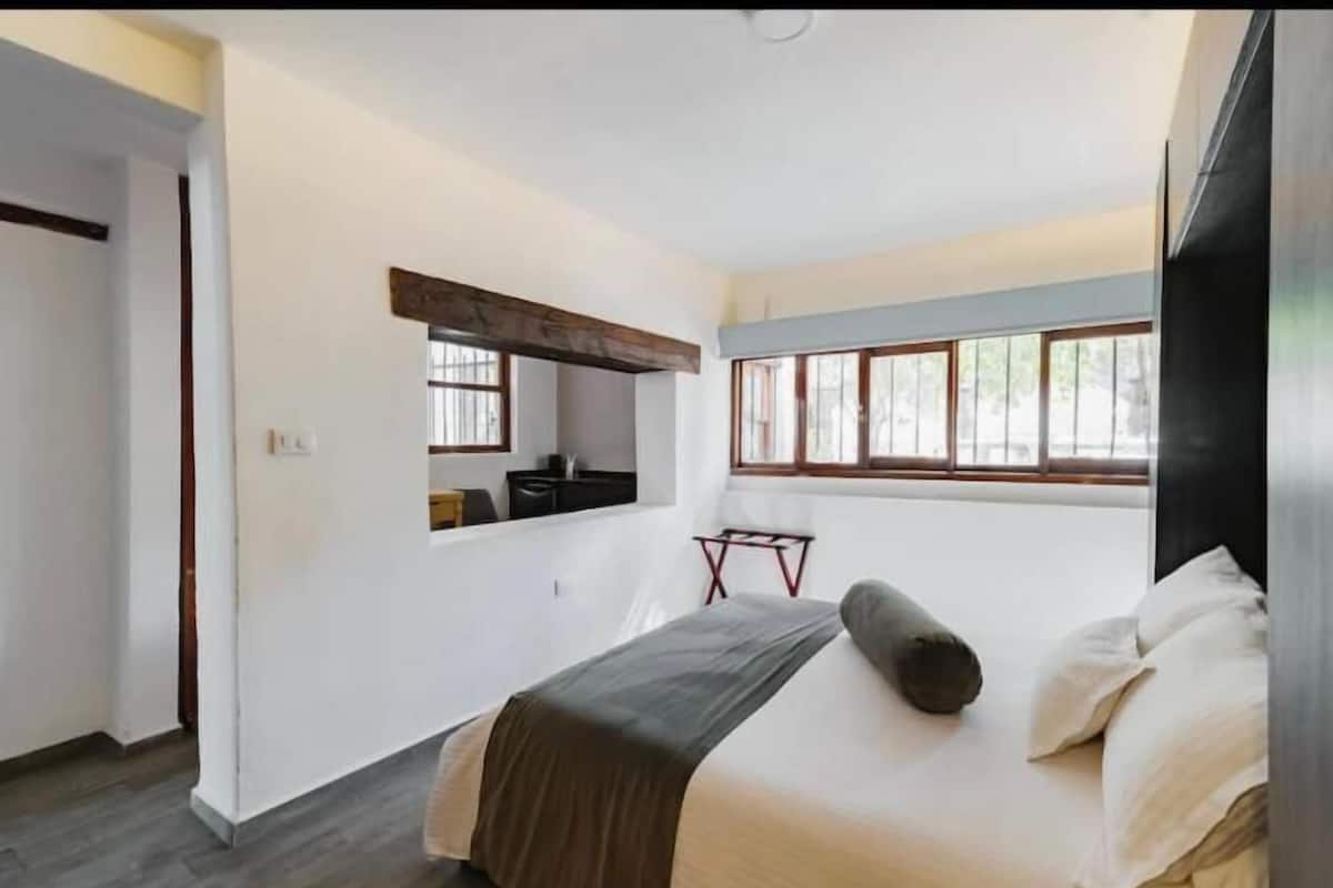Standard Room, Courtyard View | In-room safe, iron/ironing board, free WiFi