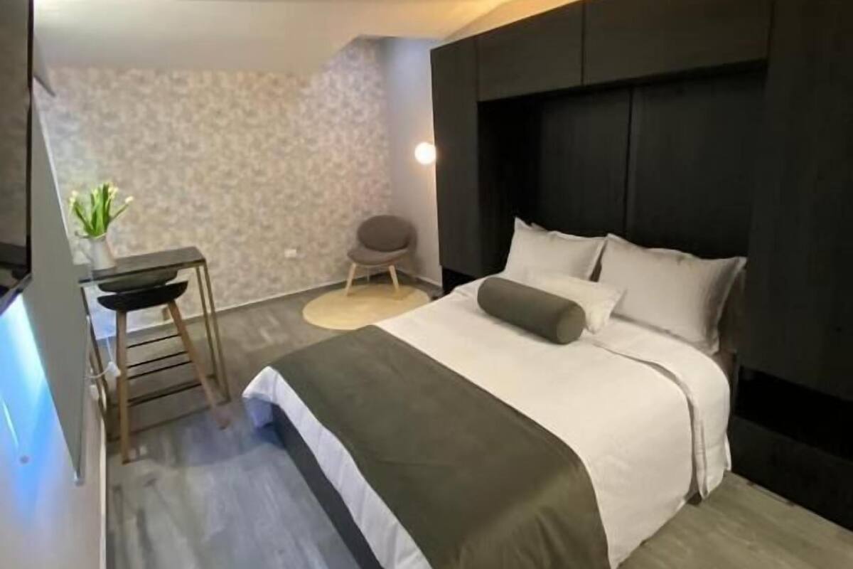 In-room safe, iron/ironing board (on request), free WiFi