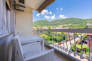Terrace/patio - Urban 2BDR Apartment in Heart of Tivat (Tivat)