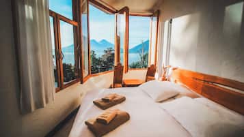 Deluxe Suite, Balcony, Lake View | Blackout curtains, free WiFi