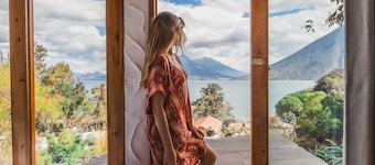 Lush Atitlán