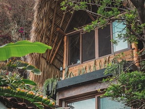Suite studio Deluxe, vue sur la montagne | DĂ©tail de lâextĂ©rieur
