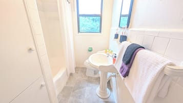 Hair dryer, towels