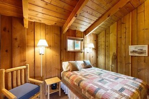 In-room safe, WiFi, bed sheets, wheelchair access