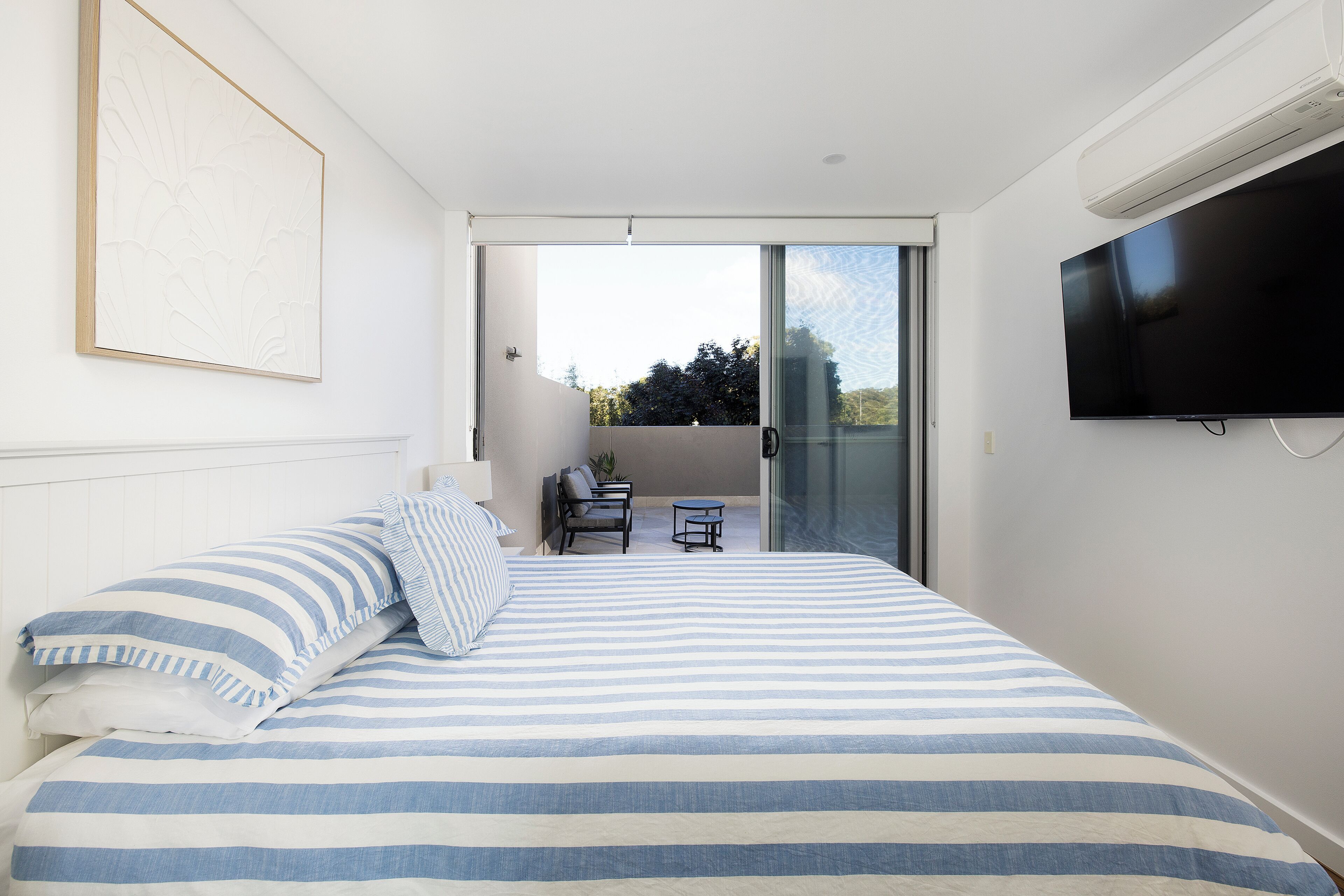 2 bedrooms, iron/ironing board, WiFi (free), bed sheets