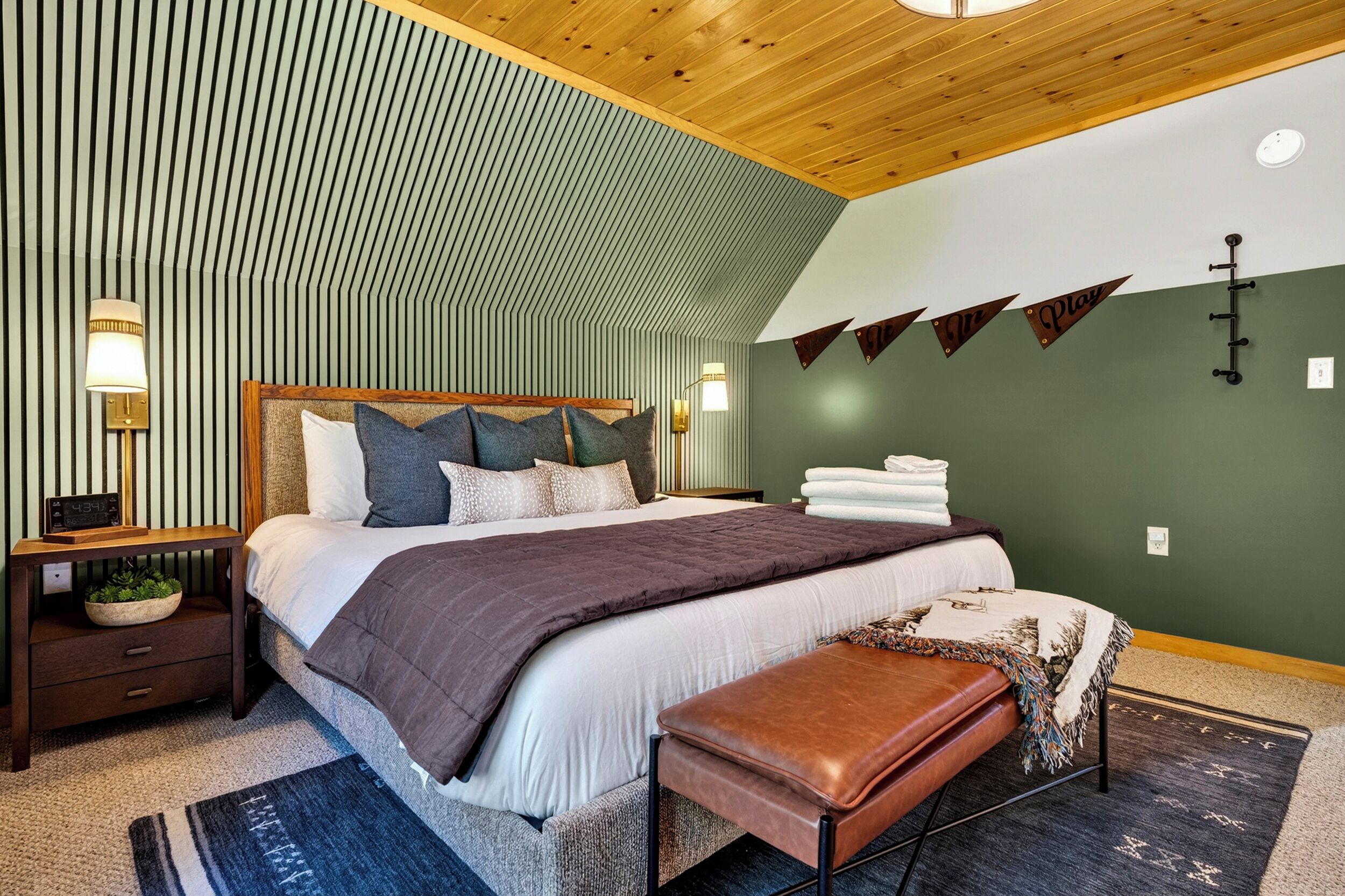 4 Schlafzimmer, Bügeleisen/Bügelbrett, WLAN, Bettwäsche