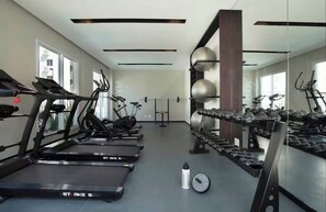 Fitness facility - Amazing apartment 12 minutes from Galeão Airport (Rio de Janeiro)