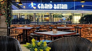 Dining - Sovrano Hotel Batam (Batam)