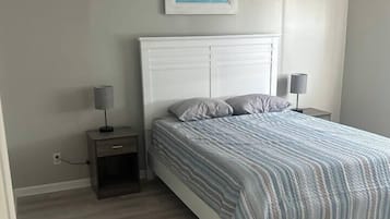 WiFi, bed sheets