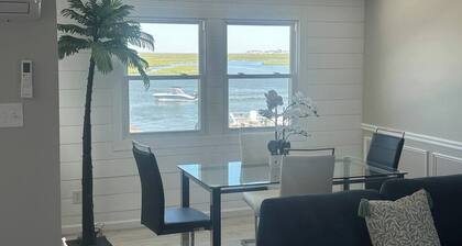 Sunset-bay condo #2! -2 BR/1 BA - 2nd floor
