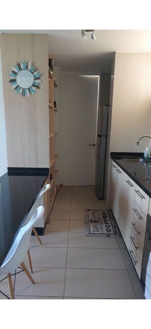 Private kitchen - Wonderful apartment. With an unbeatable ocean view (perfect for unwinding) (Valparaíso)
