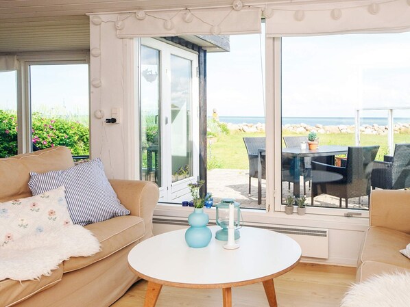 House | Interior - 5 Person Holiday Home in Juelsminde (Juelsminde)