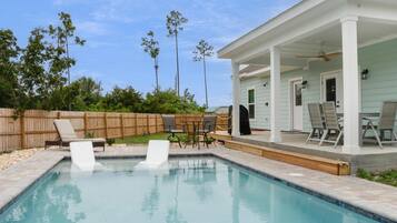 House, Multiple Beds (Pelican Point) | Pool