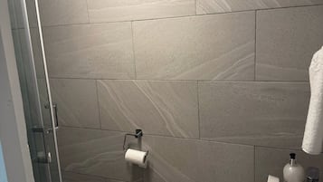 Ducha y toallas