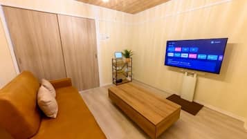43-inch flat-screen TV with digital channels